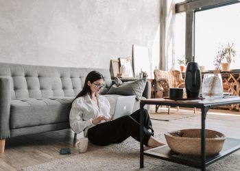 Malas posturas teletrabajando