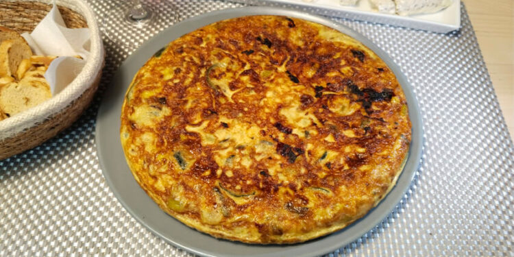 Tortilla de calabacín y puerro