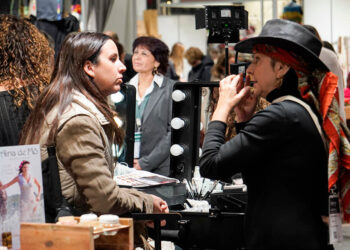 La ecocosmética certificada arrasa en BioCultura BCN con 30 marcas presentes