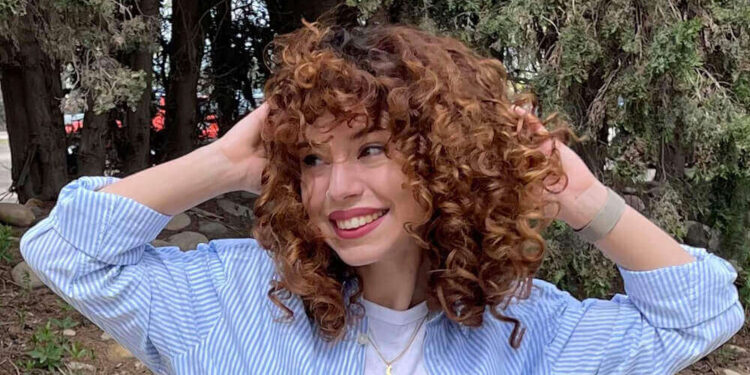 Elena Lores (@elenaenrizos)